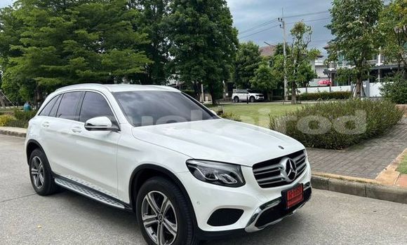 Buy Used Mercedes-Benz GLC White Car in Bangkok in Bangkok