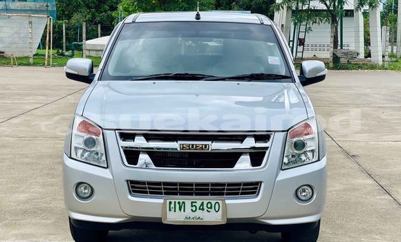 ซื้อ รถมือสอง Isuzu D-Max อื่น ๆ รถยนต์ ใน %{เมือง} ใน กรุงเทพมหานคร