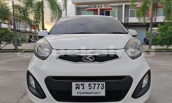ซื้อ รถมือสอง Kia Picanto ขาว รถยนต์ ใน %{เมือง} ใน กรุงเทพมหานคร