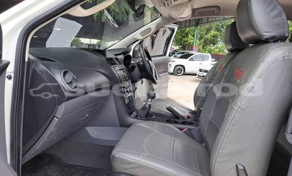 ซื้อ รถมือสอง Mazda 2 ขาว รถยนต์ ใน %{เมือง} ใน กรุงเทพมหานคร ซื้อ รถมือสอง Mazda 2 ขาว รถยนต์ ใน %{เมือง} ใน กรุงเทพมหานคร