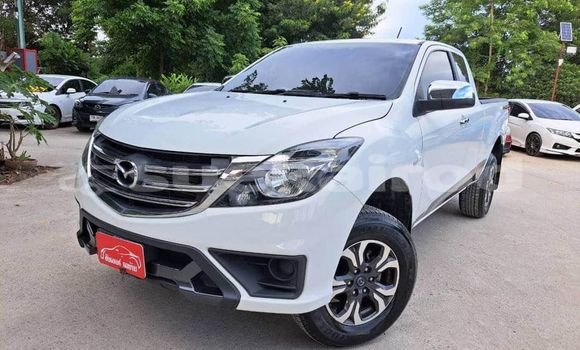 ซื้อ รถมือสอง Mazda 2 ขาว รถยนต์ ใน %{เมือง} ใน กรุงเทพมหานคร ซื้อ รถมือสอง Mazda 2 ขาว รถยนต์ ใน %{เมือง} ใน กรุงเทพมหานคร