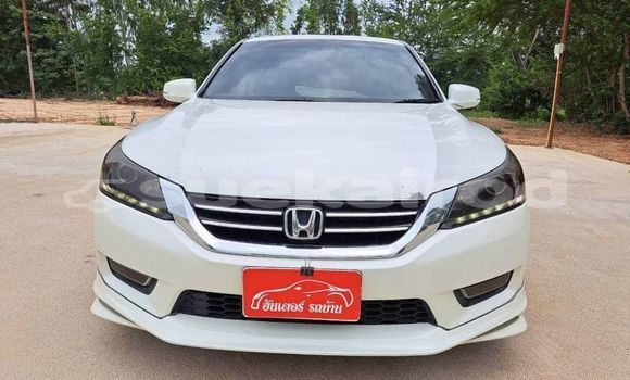 ซื้อ รถมือสอง Toyota Aqua ขาว รถยนต์ ใน %{เมือง} ใน กรุงเทพมหานคร ซื้อ รถมือสอง Toyota Aqua ขาว รถยนต์ ใน %{เมือง} ใน กรุงเทพมหานคร