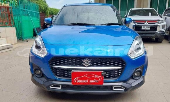 ซื้อ รถมือสอง Suzuki Swift สีน้ำเงิน รถยนต์ ใน %{เมือง} ใน กรุงเทพมหานคร