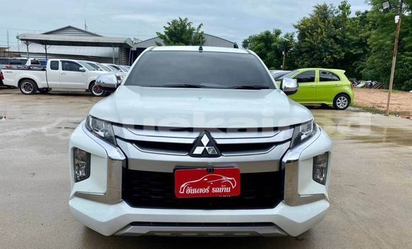 ซื้อ รถมือสอง Mitsubishi Celeste ขาว รถยนต์ ใน %{เมือง} ใน กรุงเทพมหานคร ซื้อ รถมือสอง Mitsubishi Celeste ขาว รถยนต์ ใน %{เมือง} ใน กรุงเทพมหานคร