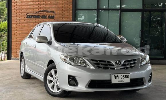 ซื้อ รถมือสอง Toyota Corolla ขาว รถยนต์ ใน %{เมือง} ใน กรุงเทพมหานคร