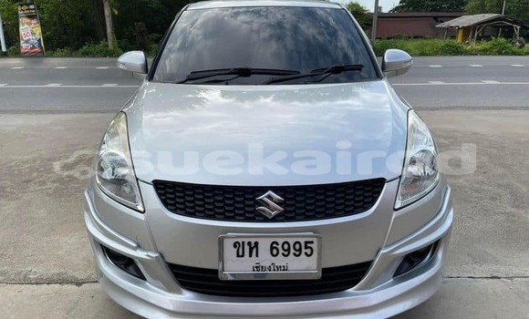 ซื้อ รถมือสอง Suzuki Swift อื่น ๆ รถยนต์ ใน %{เมือง} ใน กรุงเทพมหานคร