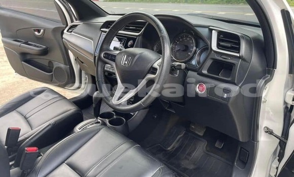 ซื้อ รถมือสอง Honda BR-V ขาว รถยนต์ ใน %{เมือง} ใน กรุงเทพมหานคร ซื้อ รถมือสอง Honda BR-V ขาว รถยนต์ ใน %{เมือง} ใน กรุงเทพมหานคร