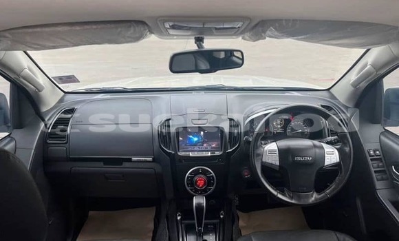 Buy Used Isuzu MU White Car in Bangkok in Bangkok Buy Used Isuzu MU White Car in Bangkok in Bangkok