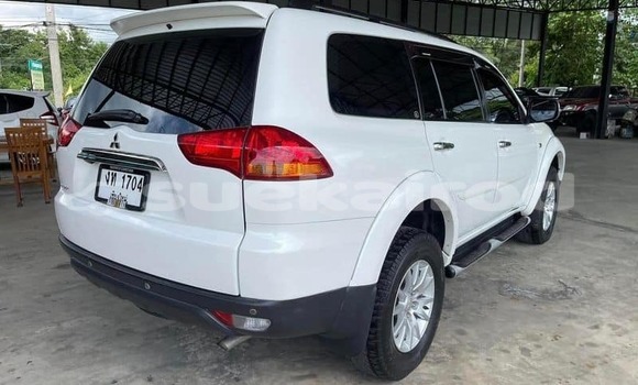 ซื้อ รถมือสอง Mitsubishi Pajero ขาว รถยนต์ ใน %{เมือง} ใน กรุงเทพมหานคร ซื้อ รถมือสอง Mitsubishi Pajero ขาว รถยนต์ ใน %{เมือง} ใน กรุงเทพมหานคร