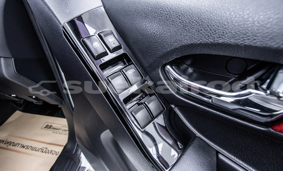 Buy Used Isuzu D-Max White Car in Bangkok in Bangkok Buy Used Isuzu D-Max White Car in Bangkok in Bangkok