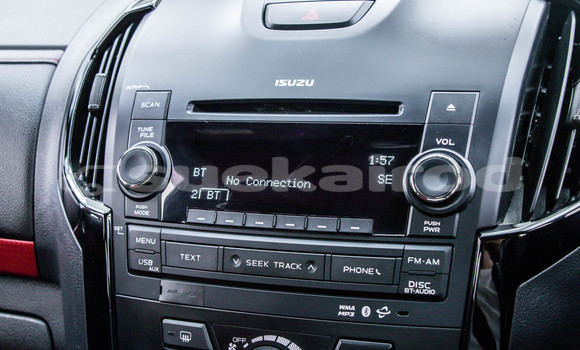 Buy Used Isuzu D-Max White Car in Bangkok in Bangkok Buy Used Isuzu D-Max White Car in Bangkok in Bangkok