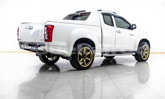 ซื้อ รถมือสอง Isuzu D-Max ขาว รถยนต์ ใน %{เมือง} ใน กรุงเทพมหานคร ซื้อ รถมือสอง Isuzu D-Max ขาว รถยนต์ ใน %{เมือง} ใน กรุงเทพมหานคร