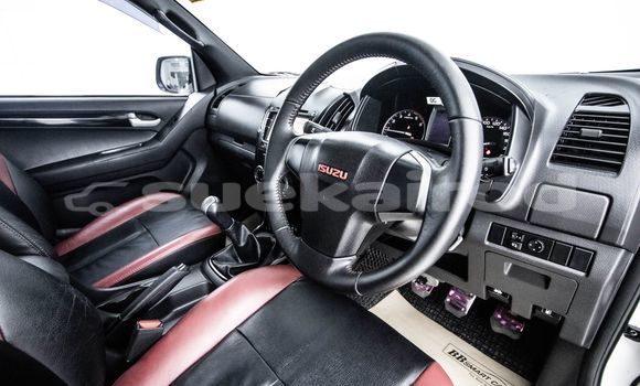 ซื้อ รถมือสอง Isuzu D-Max ขาว รถยนต์ ใน %{เมือง} ใน กรุงเทพมหานคร ซื้อ รถมือสอง Isuzu D-Max ขาว รถยนต์ ใน %{เมือง} ใน กรุงเทพมหานคร