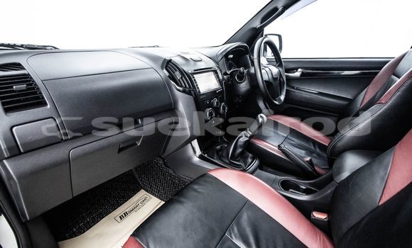 ซื้อ รถมือสอง Isuzu D-Max ขาว รถยนต์ ใน %{เมือง} ใน กรุงเทพมหานคร ซื้อ รถมือสอง Isuzu D-Max ขาว รถยนต์ ใน %{เมือง} ใน กรุงเทพมหานคร