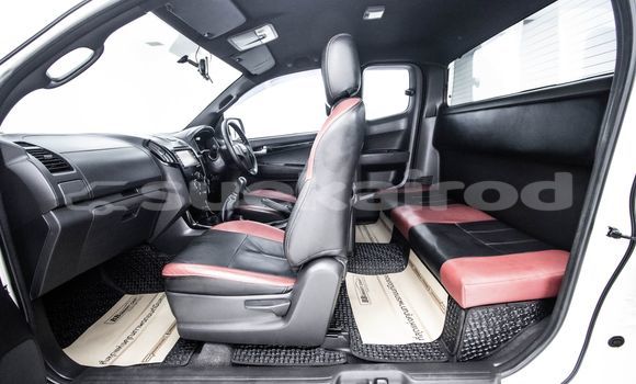 ซื้อ รถมือสอง Isuzu D-Max ขาว รถยนต์ ใน %{เมือง} ใน กรุงเทพมหานคร ซื้อ รถมือสอง Isuzu D-Max ขาว รถยนต์ ใน %{เมือง} ใน กรุงเทพมหานคร