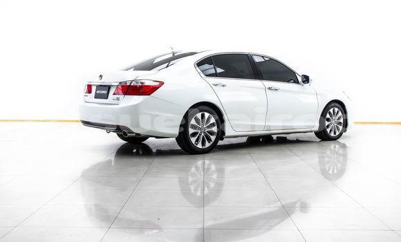 Buy Used Honda Accord White Car in Bangkok in Bangkok Buy Used Honda Accord White Car in Bangkok in Bangkok