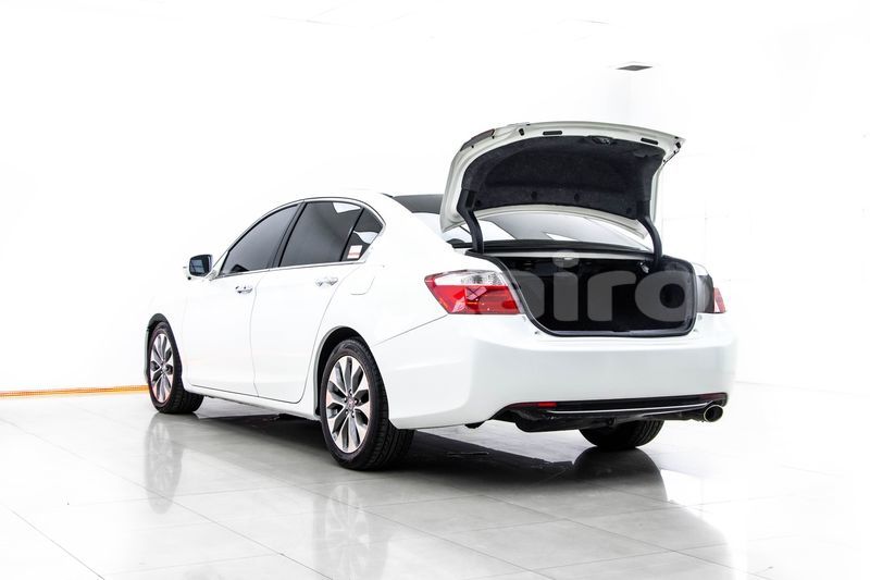 Big with watermark honda accord bangkok bangkok 65952