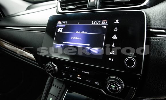 Buy Used Honda CR-V White Car in Bangkok in Bangkok Buy Used Honda CR-V White Car in Bangkok in Bangkok