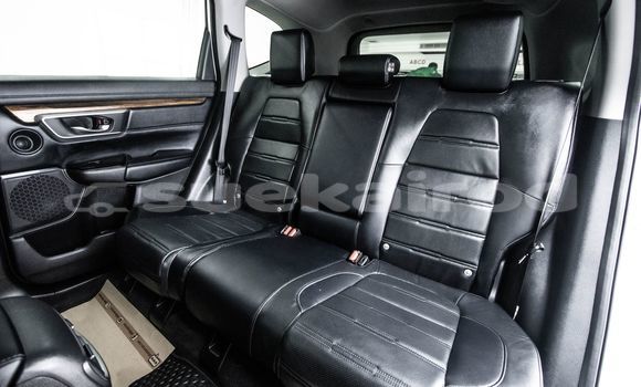 Buy Used Honda CR-V White Car in Bangkok in Bangkok Buy Used Honda CR-V White Car in Bangkok in Bangkok