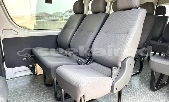 Buy Used Toyota Commuter Other Car in Bangkok in Bangkok Buy Used Toyota Commuter Other Car in Bangkok in Bangkok