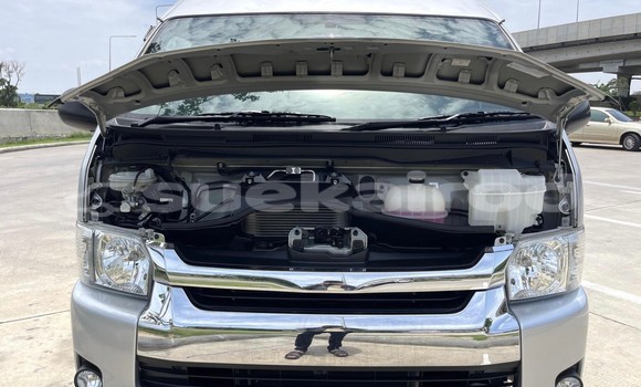 Buy Used Toyota Commuter Other Car in Bangkok in Bangkok Buy Used Toyota Commuter Other Car in Bangkok in Bangkok