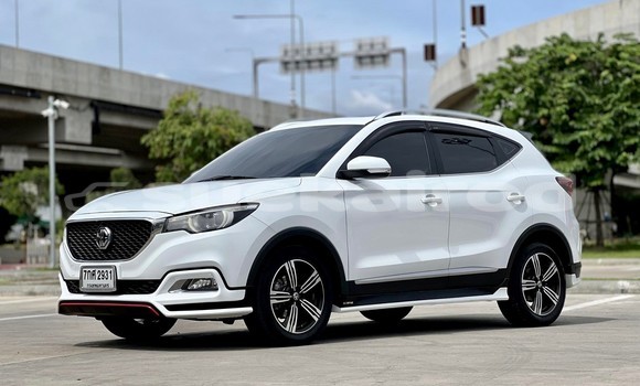 Buy Used MG ZS White Car in Bangkok in Bangkok