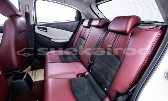 ซื้อ รถมือสอง Mazda 2 ขาว รถยนต์ ใน %{เมือง} ใน กรุงเทพมหานคร ซื้อ รถมือสอง Mazda 2 ขาว รถยนต์ ใน %{เมือง} ใน กรุงเทพมหานคร