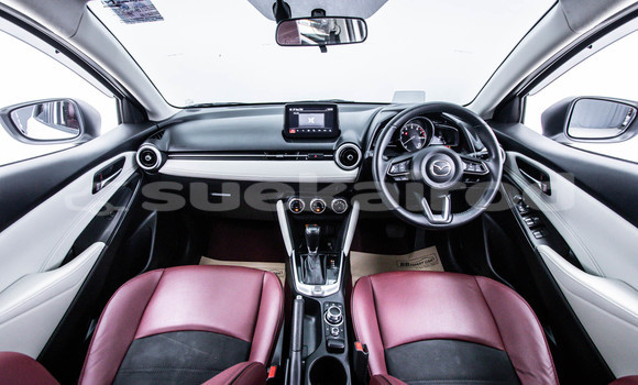 ซื้อ รถมือสอง Mazda 2 ขาว รถยนต์ ใน %{เมือง} ใน กรุงเทพมหานคร ซื้อ รถมือสอง Mazda 2 ขาว รถยนต์ ใน %{เมือง} ใน กรุงเทพมหานคร