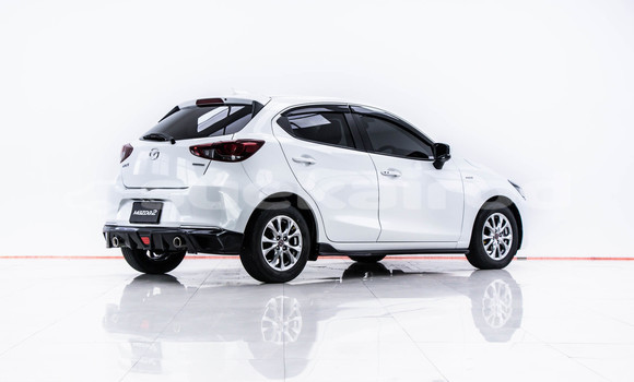 ซื้อ รถมือสอง Mazda 2 ขาว รถยนต์ ใน %{เมือง} ใน กรุงเทพมหานคร ซื้อ รถมือสอง Mazda 2 ขาว รถยนต์ ใน %{เมือง} ใน กรุงเทพมหานคร