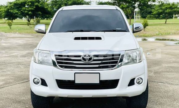 ซื้อ รถมือสอง Toyota Hilux ขาว รถยนต์ ใน %{เมือง} ใน กรุงเทพมหานคร ซื้อ รถมือสอง Toyota Hilux ขาว รถยนต์ ใน %{เมือง} ใน กรุงเทพมหานคร