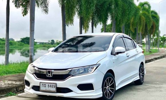 ซื้อ รถมือสอง Honda City ขาว รถยนต์ ใน %{เมือง} ใน กรุงเทพมหานคร ซื้อ รถมือสอง Honda City ขาว รถยนต์ ใน %{เมือง} ใน กรุงเทพมหานคร