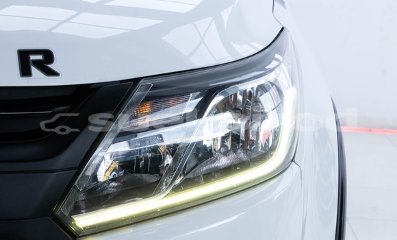 Buy Used Chevrolet TrailBlazer White Car in Bangkok in Bangkok Buy Used Chevrolet TrailBlazer White Car in Bangkok in Bangkok