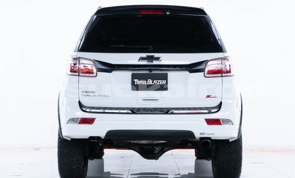 Buy Used Chevrolet TrailBlazer White Car in Bangkok in Bangkok Buy Used Chevrolet TrailBlazer White Car in Bangkok in Bangkok