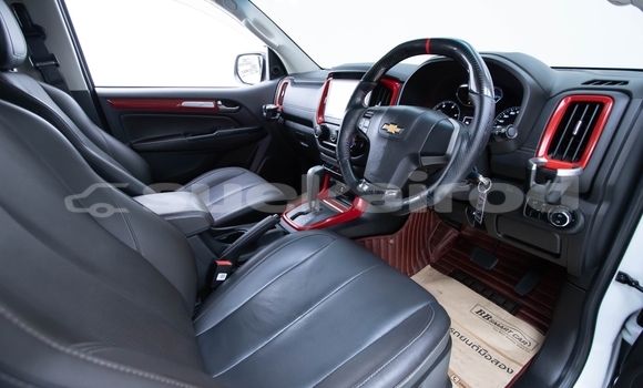 Buy Used Chevrolet TrailBlazer White Car in Bangkok in Bangkok Buy Used Chevrolet TrailBlazer White Car in Bangkok in Bangkok