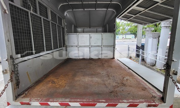 Buy Used Isuzu FTR 850 Silver Truck in Bangkok in Bangkok Buy Used Isuzu FTR 850 Silver Truck in Bangkok in Bangkok