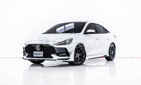 ซื้อ รถมือสอง MG 5 ขาว รถยนต์ ใน %{เมือง} ใน กรุงเทพมหานคร