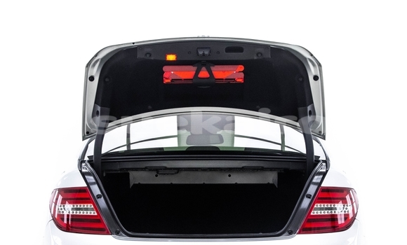 Buy Used Mercedes-Benz C-klasse Silver Car in Bangkok in Bangkok Buy Used Mercedes-Benz C-klasse Silver Car in Bangkok in Bangkok