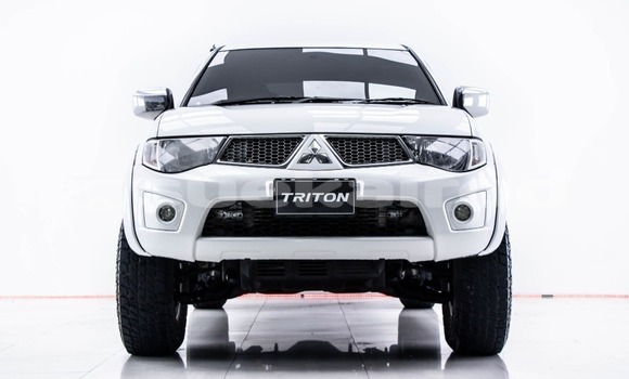 ซื้อ รถมือสอง Mitsubishi Triton ขาว รถยนต์ ใน %{เมือง} ใน กรุงเทพมหานคร ซื้อ รถมือสอง Mitsubishi Triton ขาว รถยนต์ ใน %{เมือง} ใน กรุงเทพมหานคร