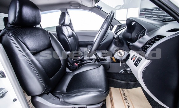 ซื้อ รถมือสอง Mitsubishi Triton ขาว รถยนต์ ใน %{เมือง} ใน กรุงเทพมหานคร ซื้อ รถมือสอง Mitsubishi Triton ขาว รถยนต์ ใน %{เมือง} ใน กรุงเทพมหานคร