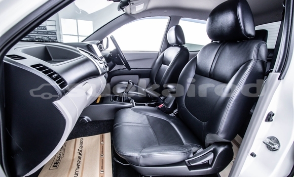 ซื้อ รถมือสอง Mitsubishi Triton ขาว รถยนต์ ใน %{เมือง} ใน กรุงเทพมหานคร ซื้อ รถมือสอง Mitsubishi Triton ขาว รถยนต์ ใน %{เมือง} ใน กรุงเทพมหานคร