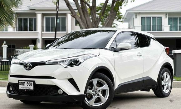ซื้อ รถมือสอง Toyota C-HR ขาว รถยนต์ ใน %{เมือง} ใน กรุงเทพมหานคร ซื้อ รถมือสอง Toyota C-HR ขาว รถยนต์ ใน %{เมือง} ใน กรุงเทพมหานคร