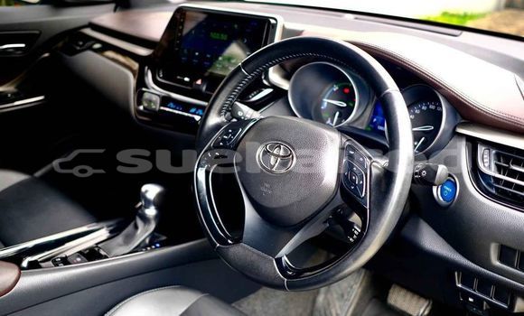 ซื้อ รถมือสอง Toyota C-HR สีดำ รถยนต์ ใน %{เมือง} ใน กรุงเทพมหานคร ซื้อ รถมือสอง Toyota C-HR สีดำ รถยนต์ ใน %{เมือง} ใน กรุงเทพมหานคร