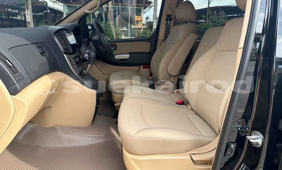 ซื้อ รถมือสอง Hyundai H1 สีดำ รถยนต์ ใน %{เมือง} ใน กรุงเทพมหานคร ซื้อ รถมือสอง Hyundai H1 สีดำ รถยนต์ ใน %{เมือง} ใน กรุงเทพมหานคร