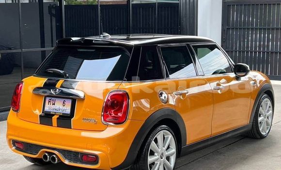 Buy Used Mini Cooper Other Car in Bangkok in Bangkok Buy Used Mini Cooper Other Car in Bangkok in Bangkok