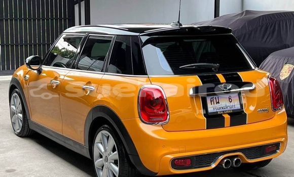 Buy Used Mini Cooper Other Car in Bangkok in Bangkok Buy Used Mini Cooper Other Car in Bangkok in Bangkok