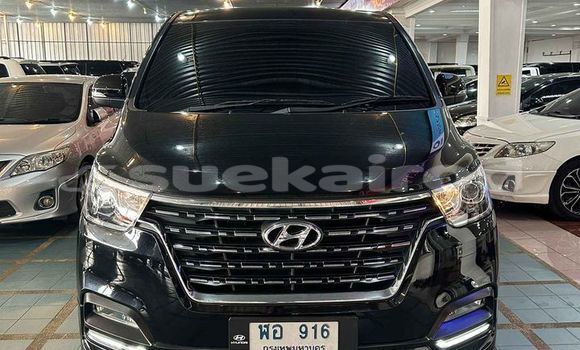 ซื้อ รถมือสอง Hyundai H1 สีดำ รถยนต์ ใน %{เมือง} ใน กรุงเทพมหานคร