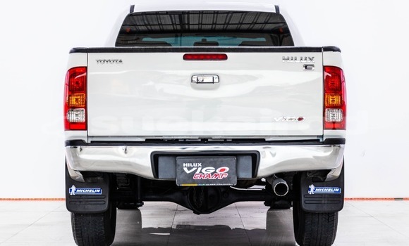 ซื้อ รถมือสอง Toyota Hiluxe VIGO ขาว รถยนต์ ใน %{เมือง} ใน กรุงเทพมหานคร ซื้อ รถมือสอง Toyota Hiluxe VIGO ขาว รถยนต์ ใน %{เมือง} ใน กรุงเทพมหานคร