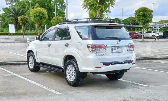 ซื้อ รถมือสอง Toyota Fortuner ขาว รถยนต์ ใน %{เมือง} ใน เชียงใหม่ ซื้อ รถมือสอง Toyota Fortuner ขาว รถยนต์ ใน %{เมือง} ใน เชียงใหม่