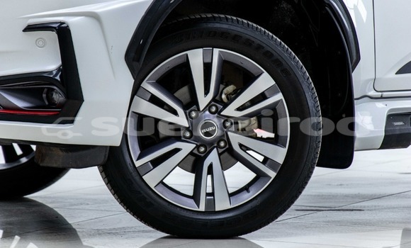 Buy Used Isuzu MU-X White Car in Bangkok in Bangkok Buy Used Isuzu MU-X White Car in Bangkok in Bangkok