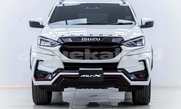 Buy Used Isuzu MU-X White Car in Bangkok in Bangkok Buy Used Isuzu MU-X White Car in Bangkok in Bangkok